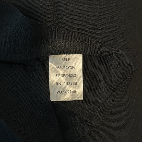 Two piece womens skirt and crop top - Picture 4 of 4